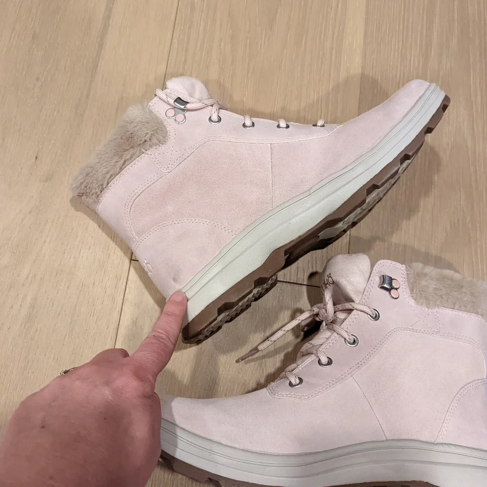 Women's Pink Winter Boots